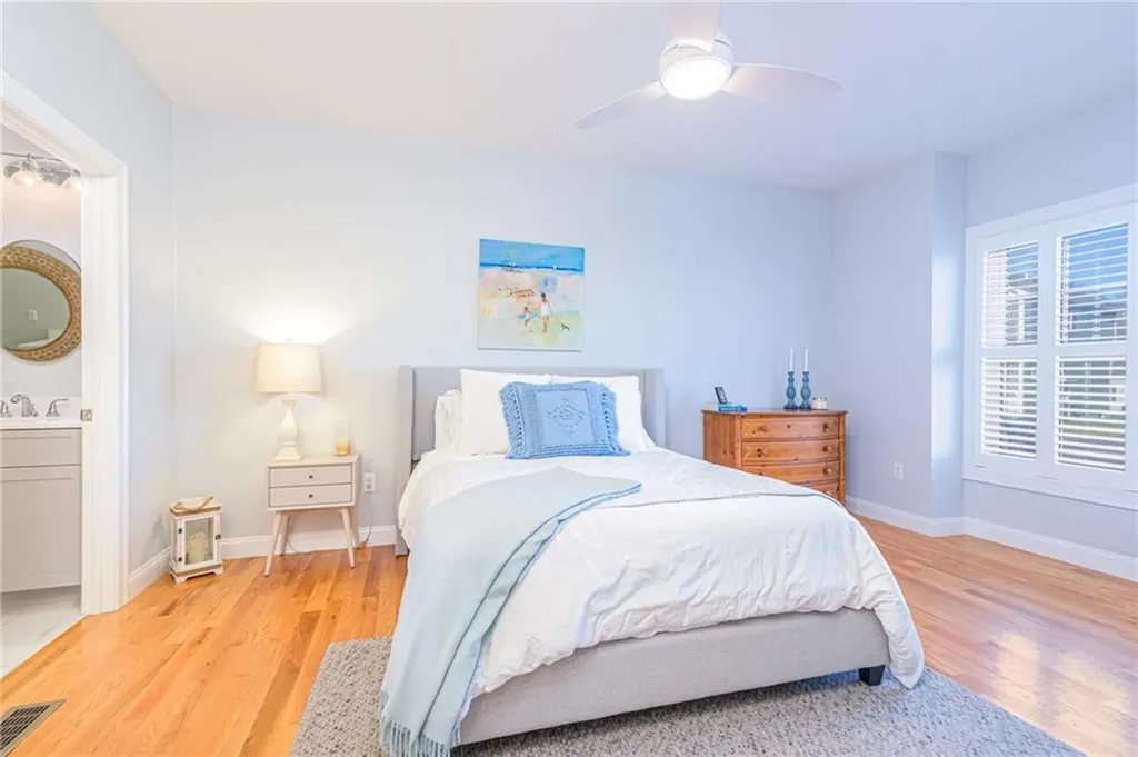 16 Weston Avenue North Kingstown RI 02852