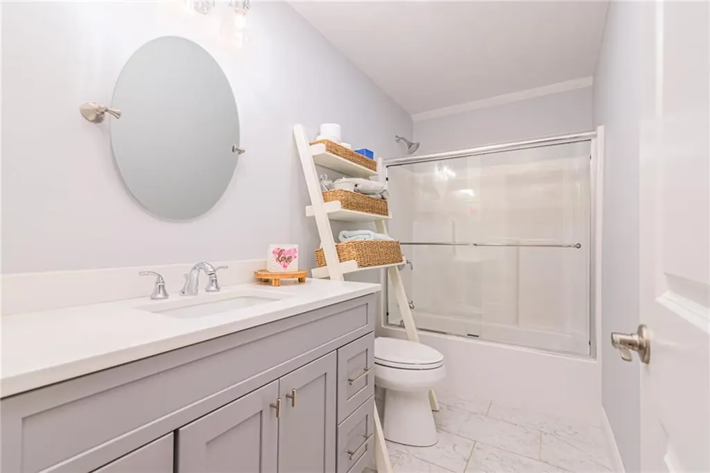 16 Weston Avenue North Kingstown RI 02852