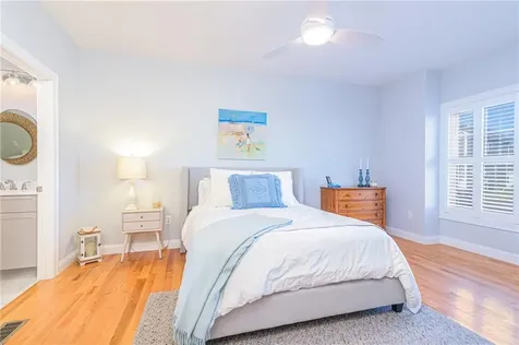 16 Weston Avenue North Kingstown RI 02852