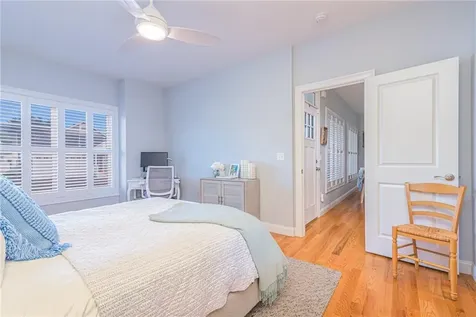 16 Weston Avenue North Kingstown RI 02852