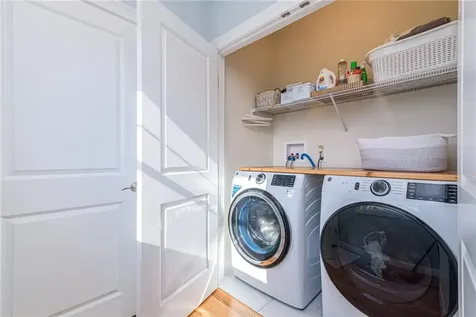 16 Weston Avenue North Kingstown RI 02852