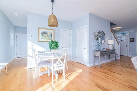 16 Weston Avenue North Kingstown RI 02852