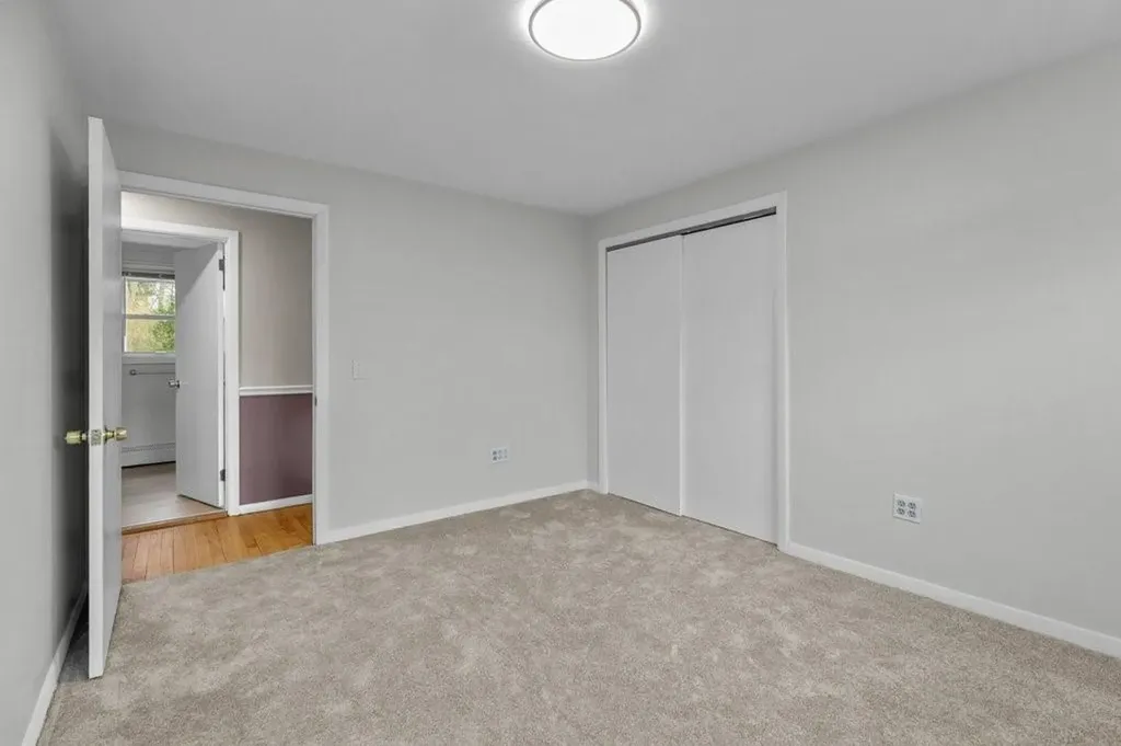 28 Blackrock Road Coventry RI 02816