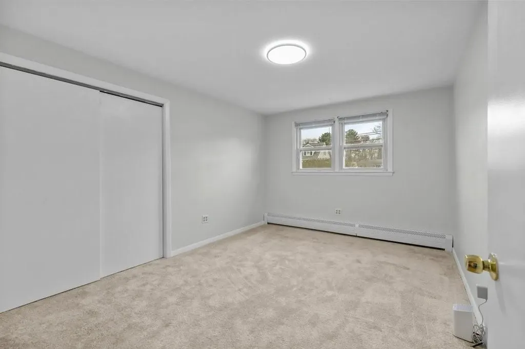 28 Blackrock Road Coventry RI 02816