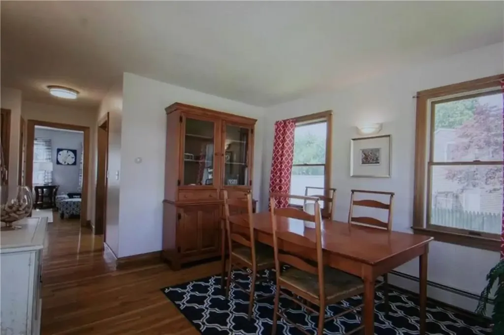 9 Rosita Avenue Bristol RI 02809