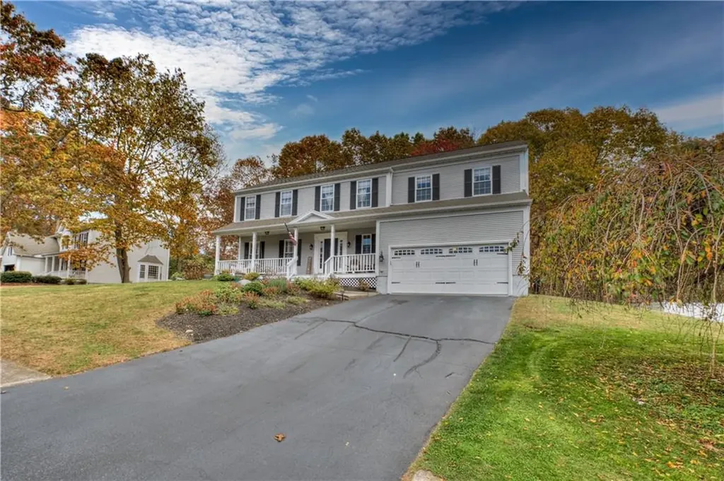 36 Anne C Holst Court Warwick RI 02886