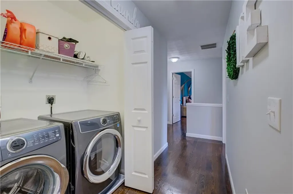 36 Anne C Holst Court Warwick RI 02886