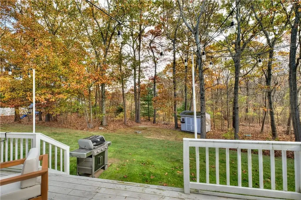 36 Anne C Holst Court Warwick RI 02886