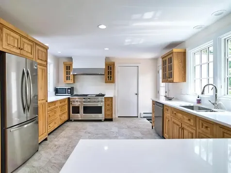 58 Leonard Drive Tiverton RI 02878