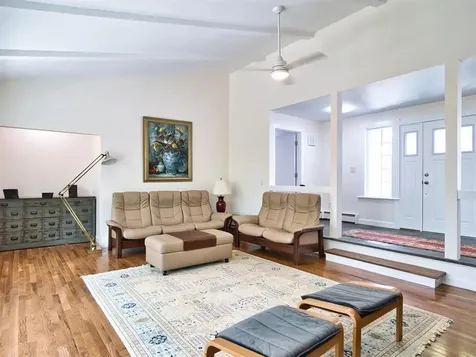 58 Leonard Drive Tiverton RI 02878