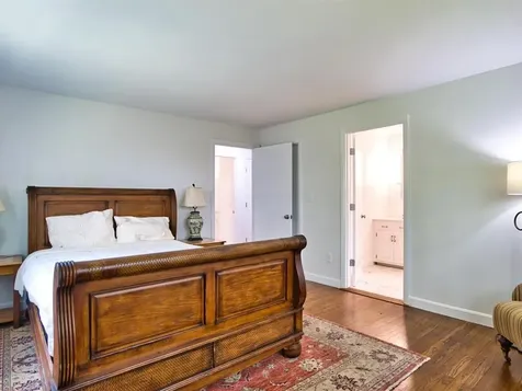 58 Leonard Drive Tiverton RI 02878