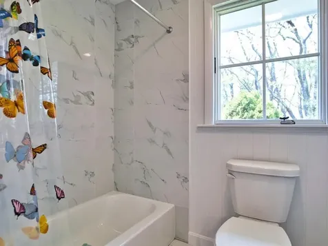 58 Leonard Drive Tiverton RI 02878