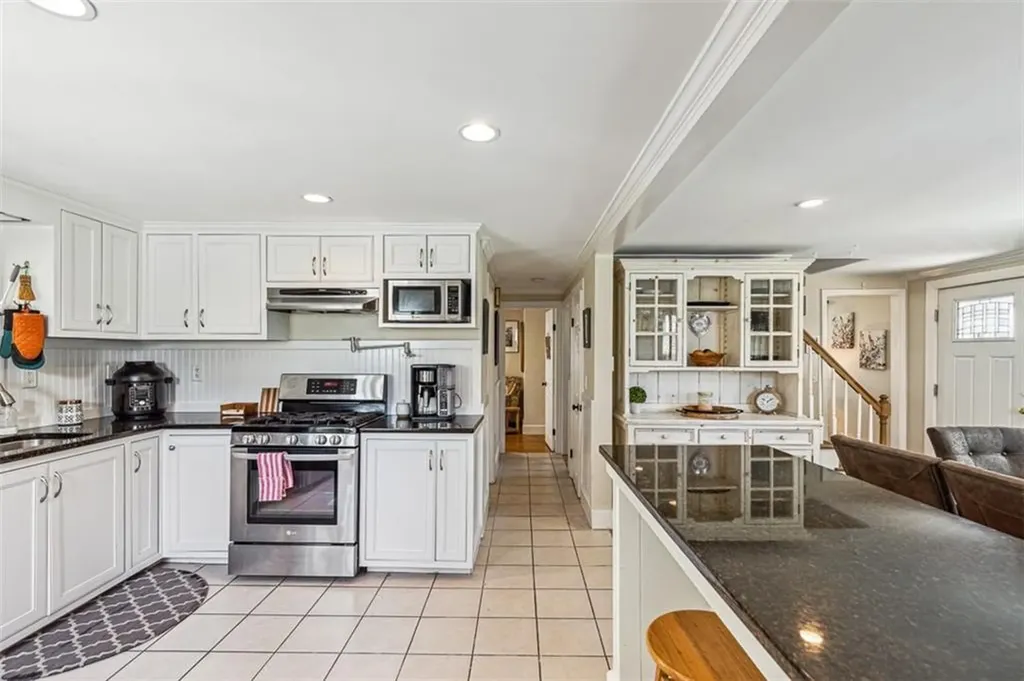 34 Walter Street Barrington RI 02806