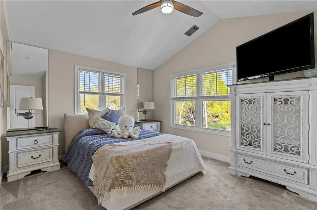 38 Economy Avenue Warwick RI 02889