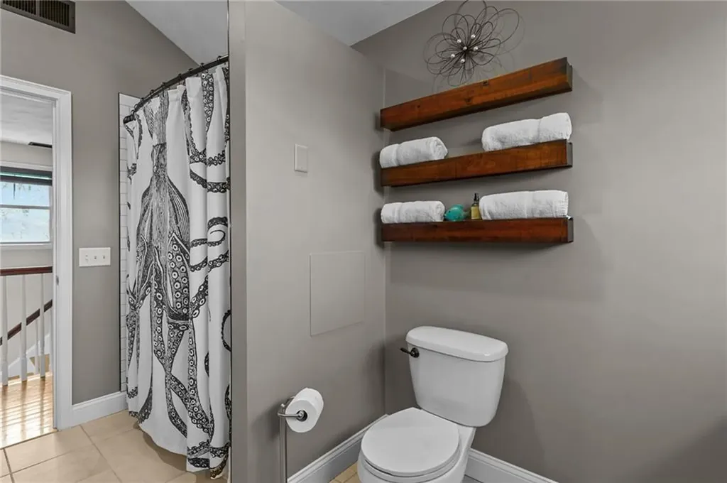 38 Economy Avenue Warwick RI 02889