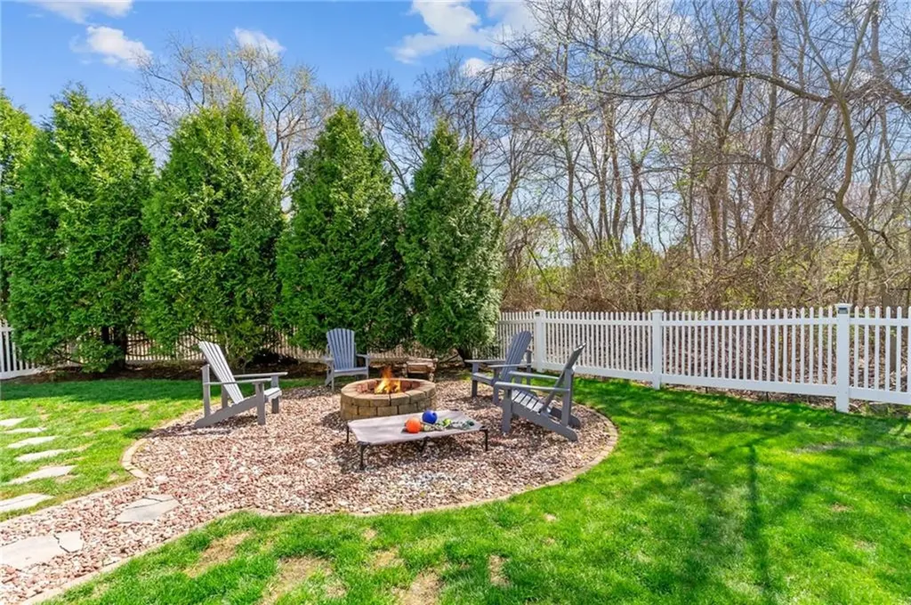 38 Economy Avenue Warwick RI 02889