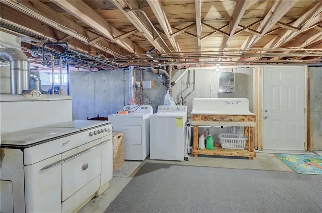 80 Windmill Street Pawtucket RI 02860