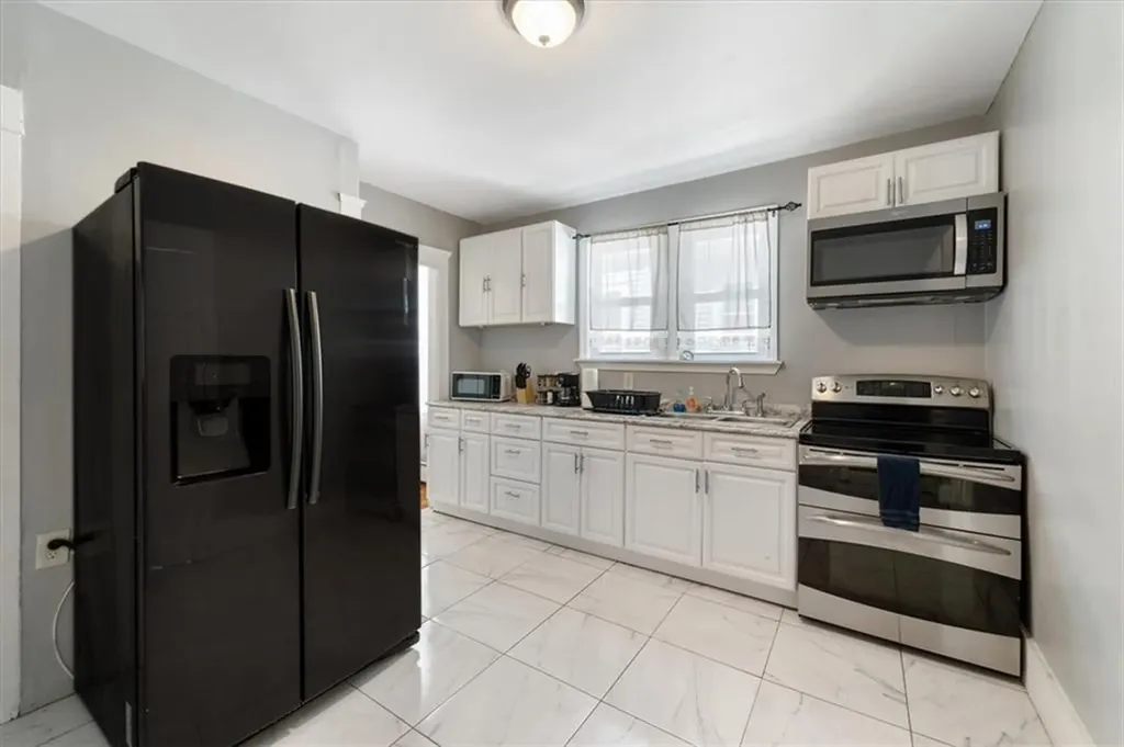116 Westwood Avenue Cranston RI 02905