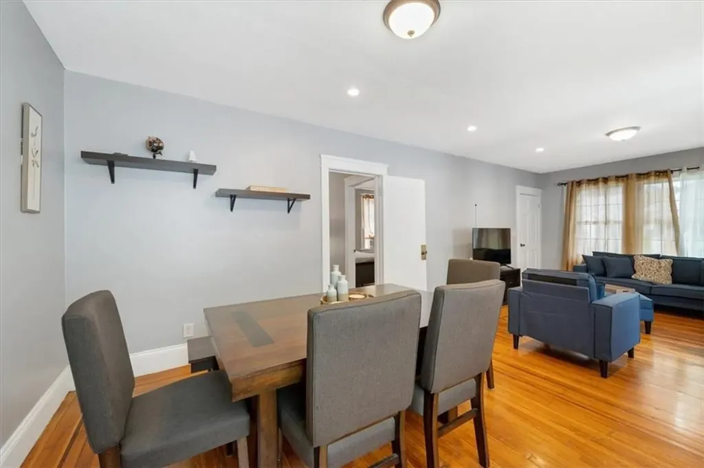 116 Westwood Avenue Cranston RI 02905
