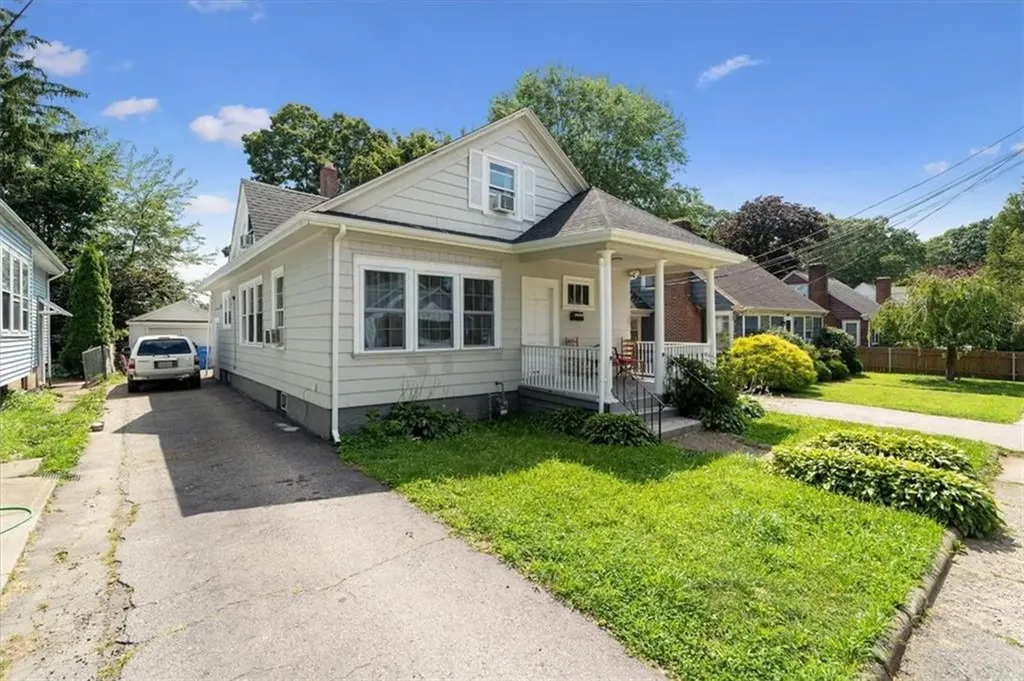 116 Westwood Avenue Cranston RI 02905