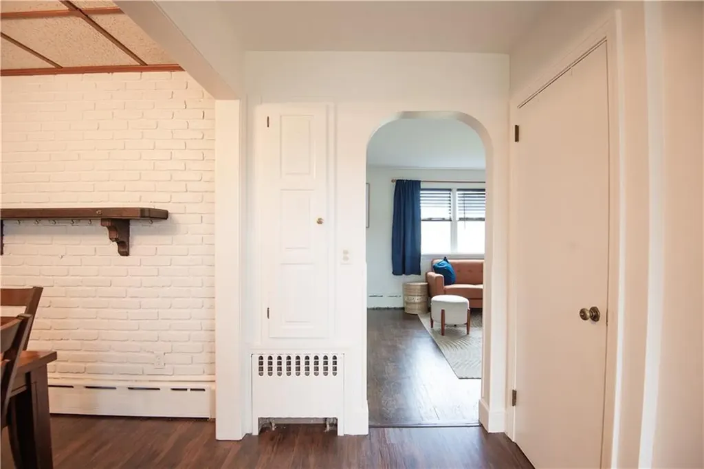 214 Morrison Avenue Middletown RI 02842