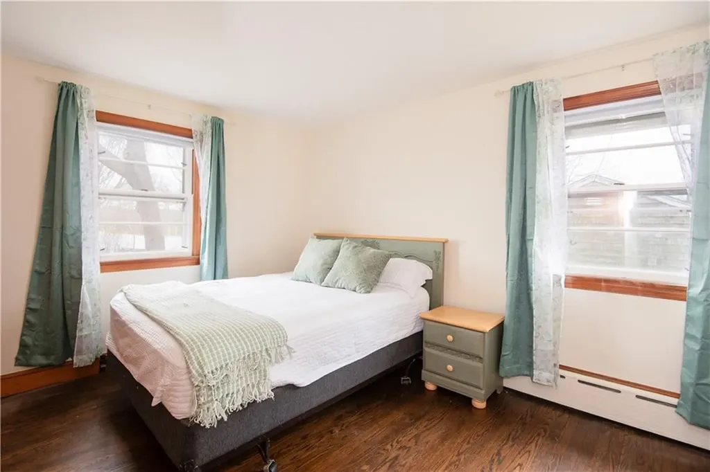 214 Morrison Avenue Middletown RI 02842