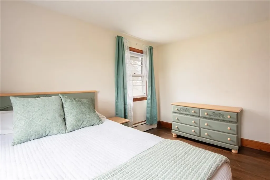 214 Morrison Avenue Middletown RI 02842