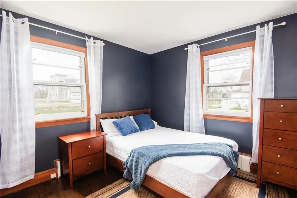 214 Morrison Avenue Middletown RI 02842
