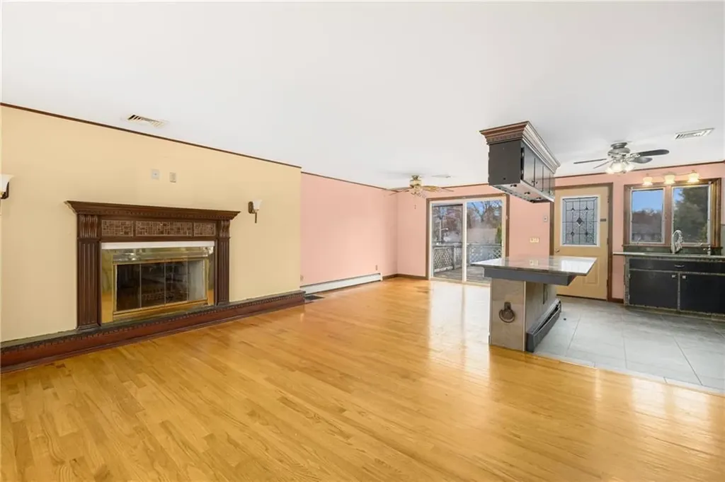 22 Cherry Hill Road Johnston RI 02919