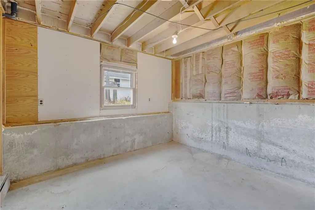 22 Cherry Hill Road Johnston RI 02919