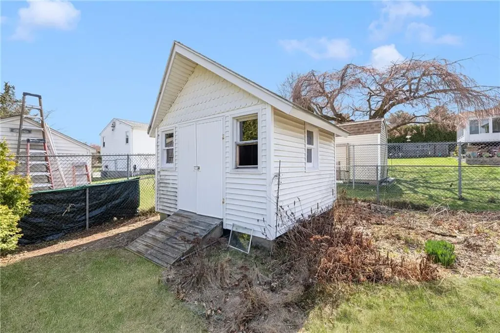 22 Cherry Hill Road Johnston RI 02919