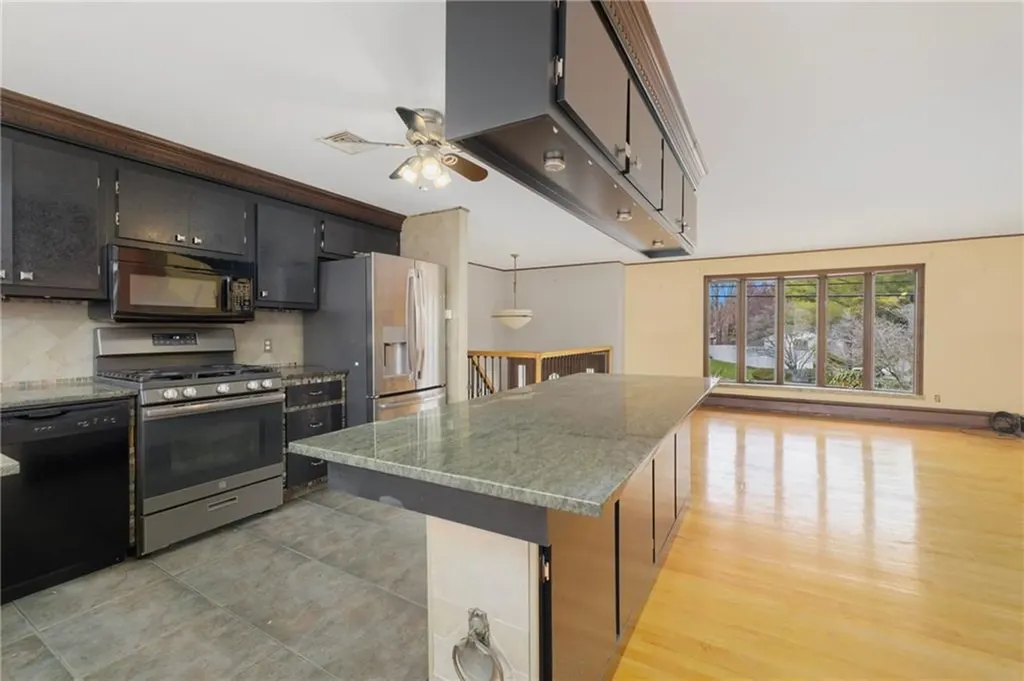 22 Cherry Hill Road Johnston RI 02919