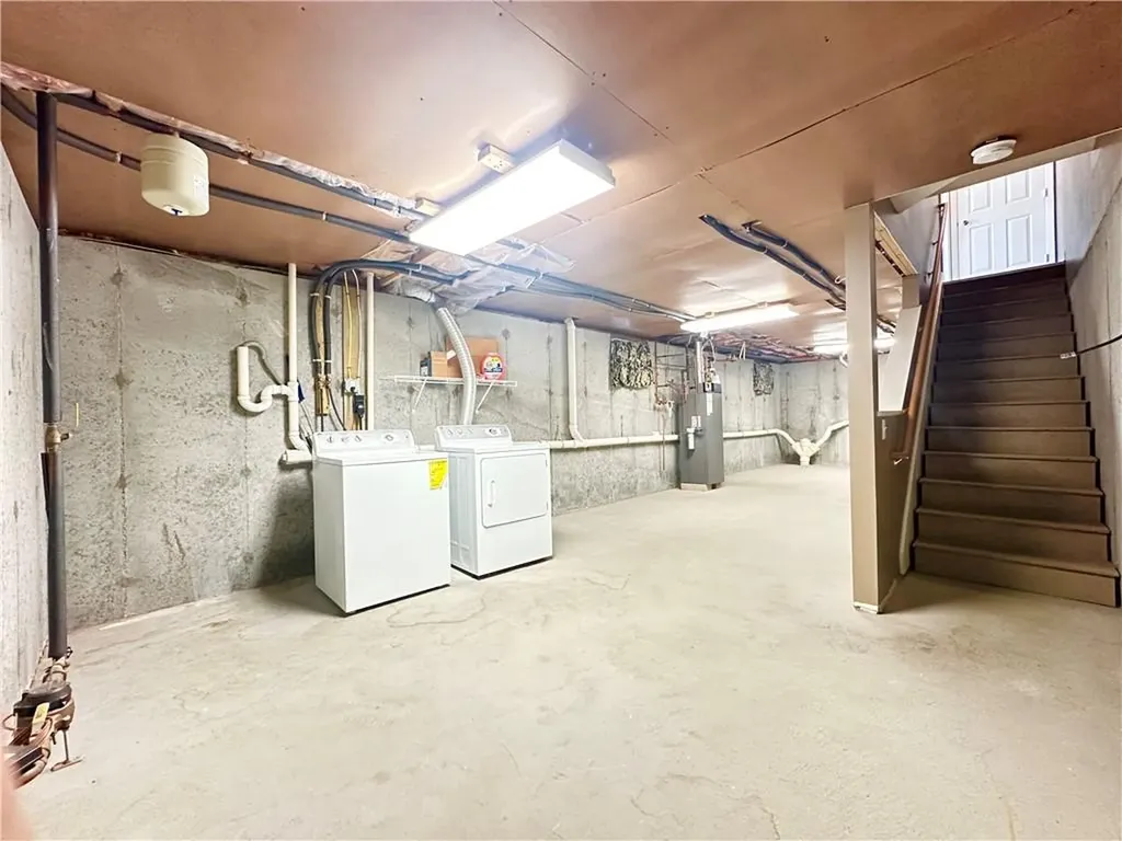 8 Bosworth Street Providence RI 02909