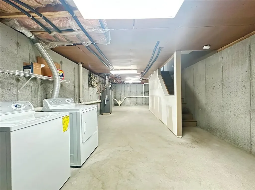 8 Bosworth Street Providence RI 02909