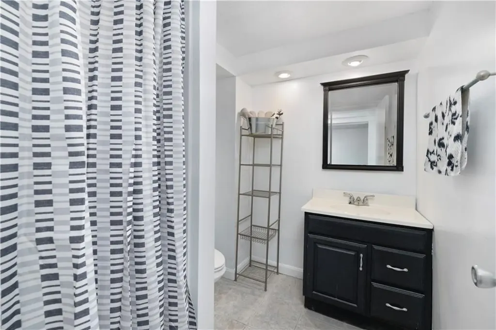 119 Midvale Avenue Cranston RI 02920