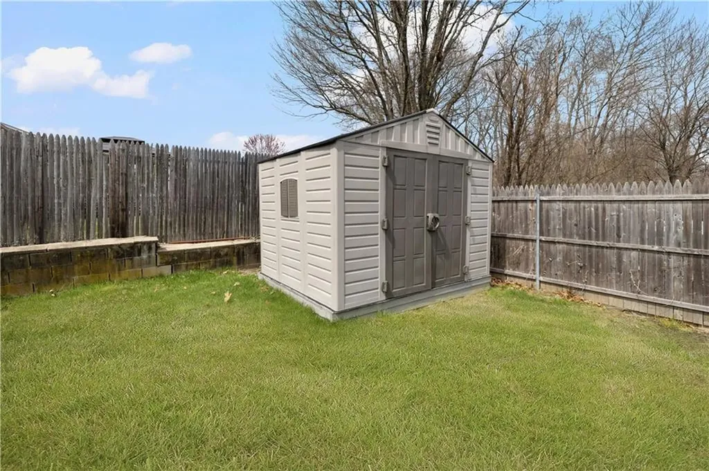 119 Midvale Avenue Cranston RI 02920