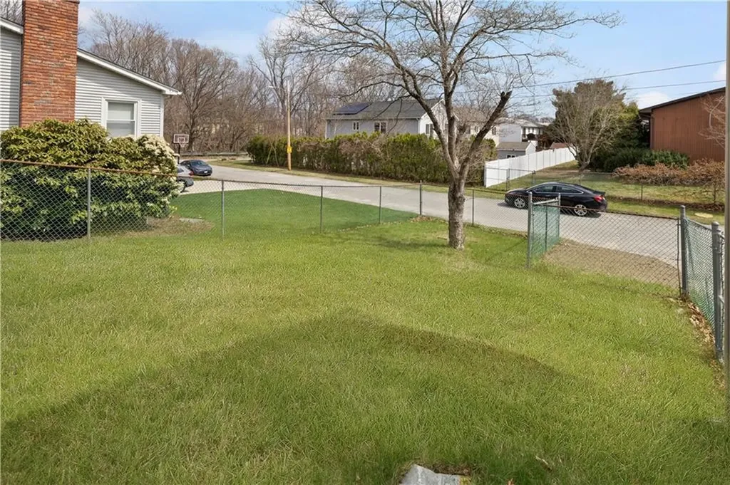 119 Midvale Avenue Cranston RI 02920