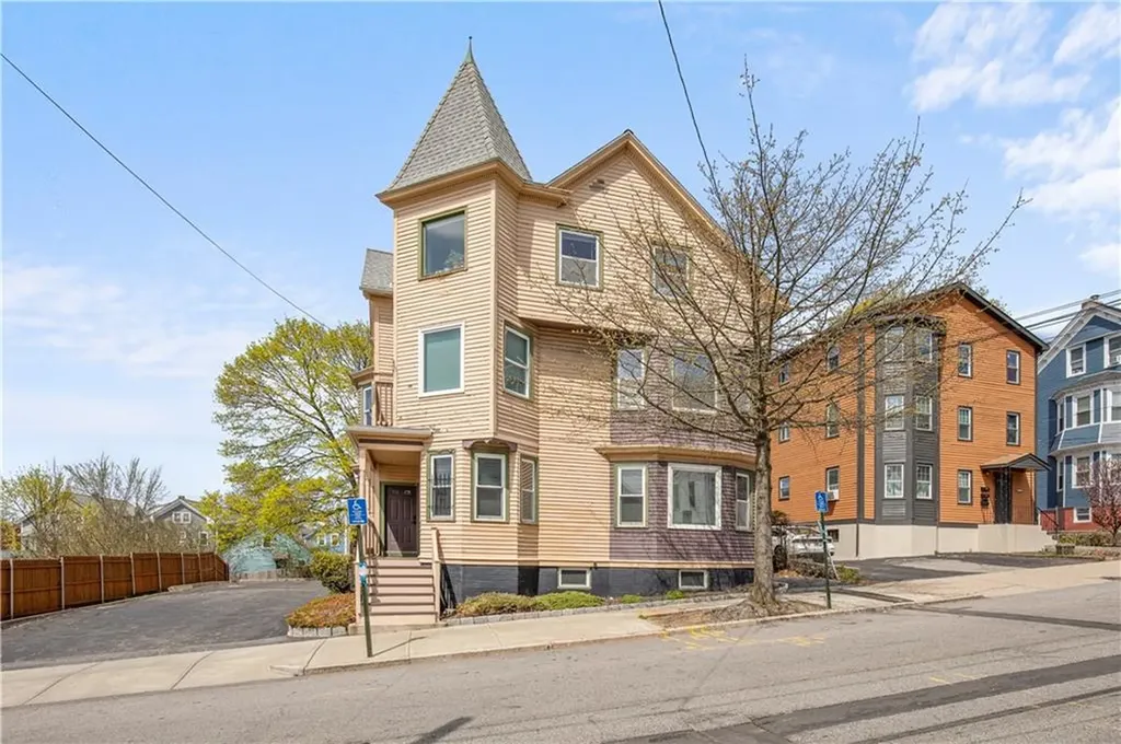 40 42 Cypress Street Providence RI 02906
