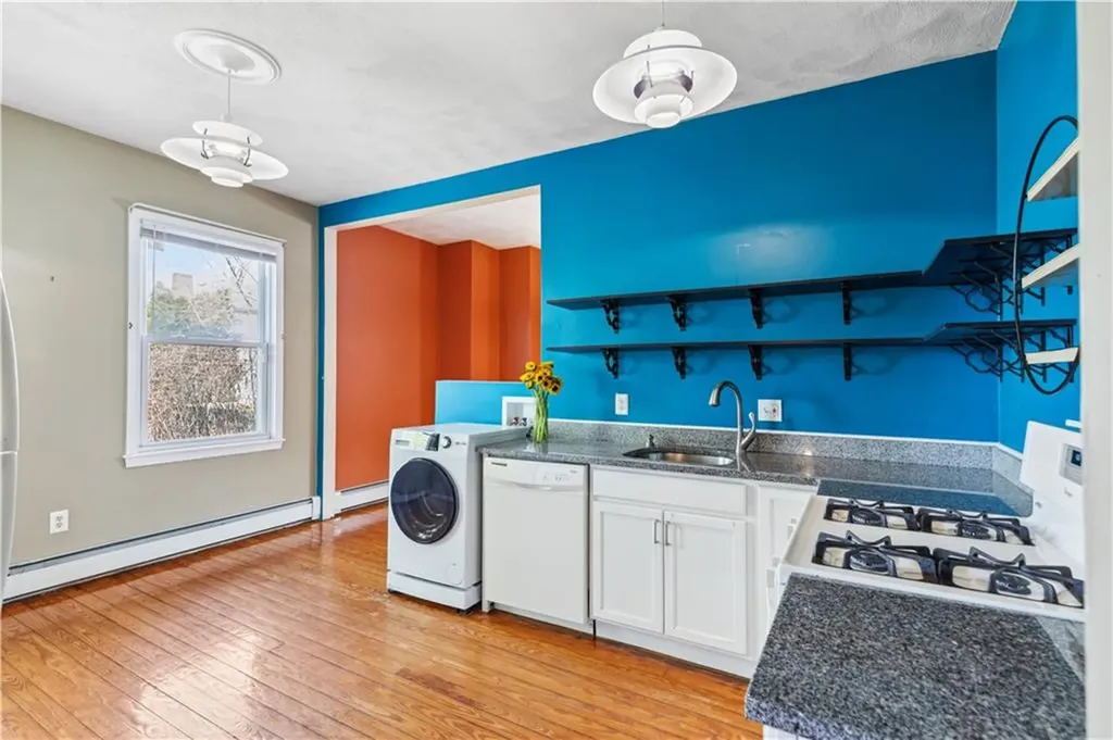 40 42 Cypress Street Providence RI 02906