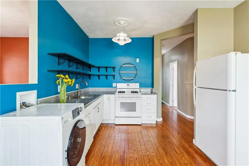 40 42 Cypress Street Providence RI 02906