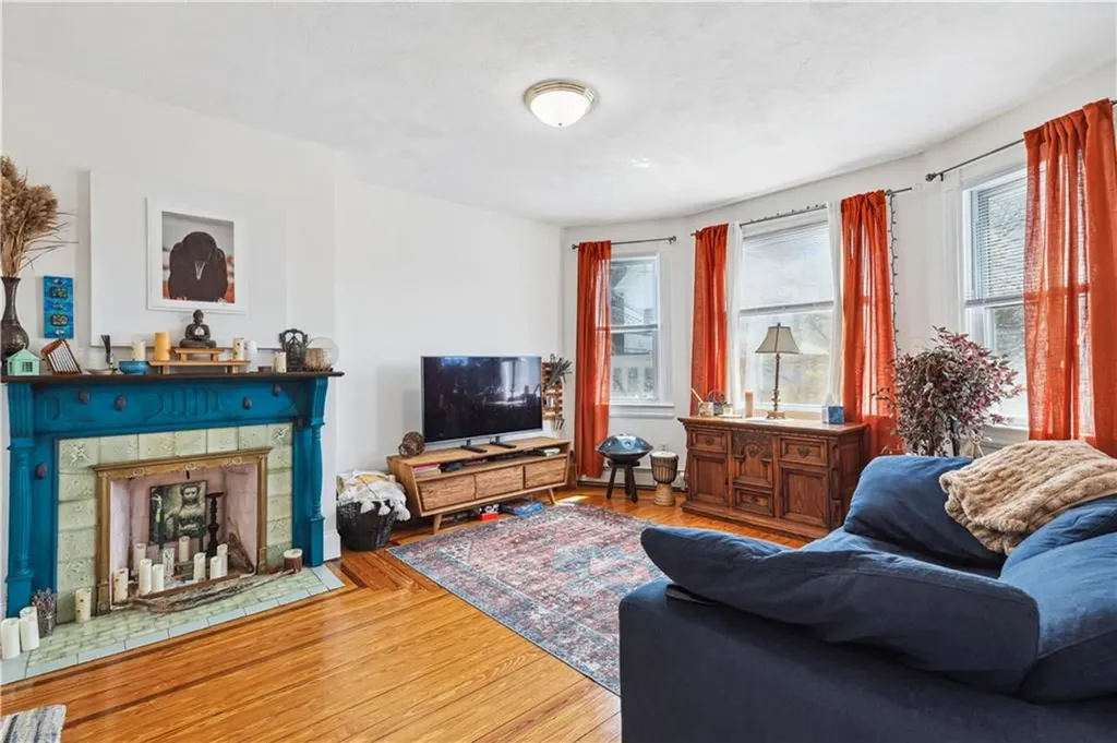 40 42 Cypress Street Providence RI 02906