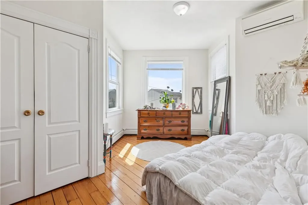 40 42 Cypress Street Providence RI 02906