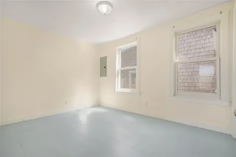 7 Shawmut Street Fairhaven MA 02719