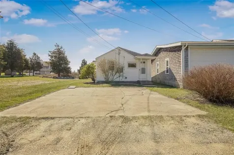 7 Shawmut Street Fairhaven MA 02719