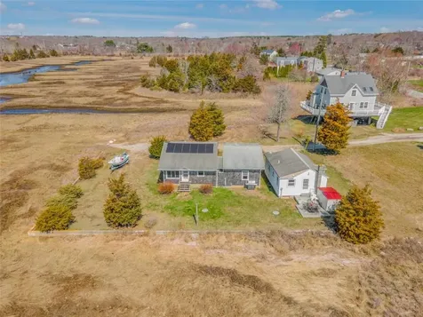 7 Shawmut Street Fairhaven MA 02719