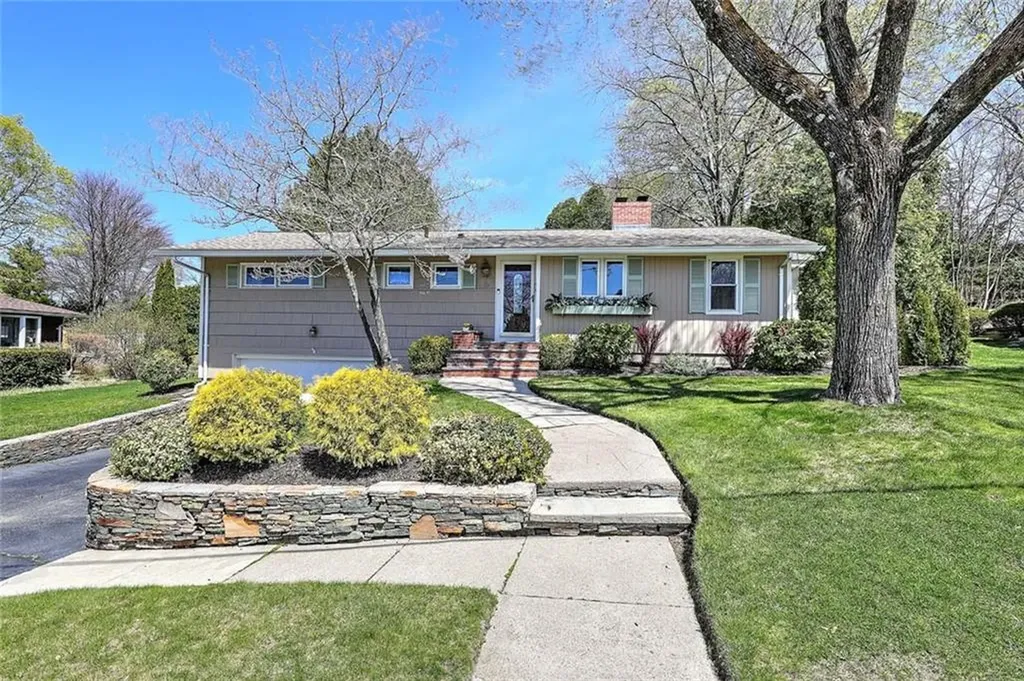 32 Church Hill Drive Cranston RI 02920