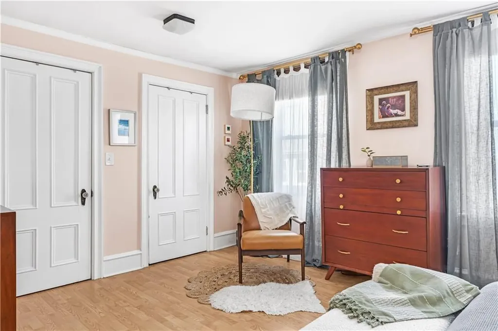 281 Lowden Street Pawtucket RI 02860