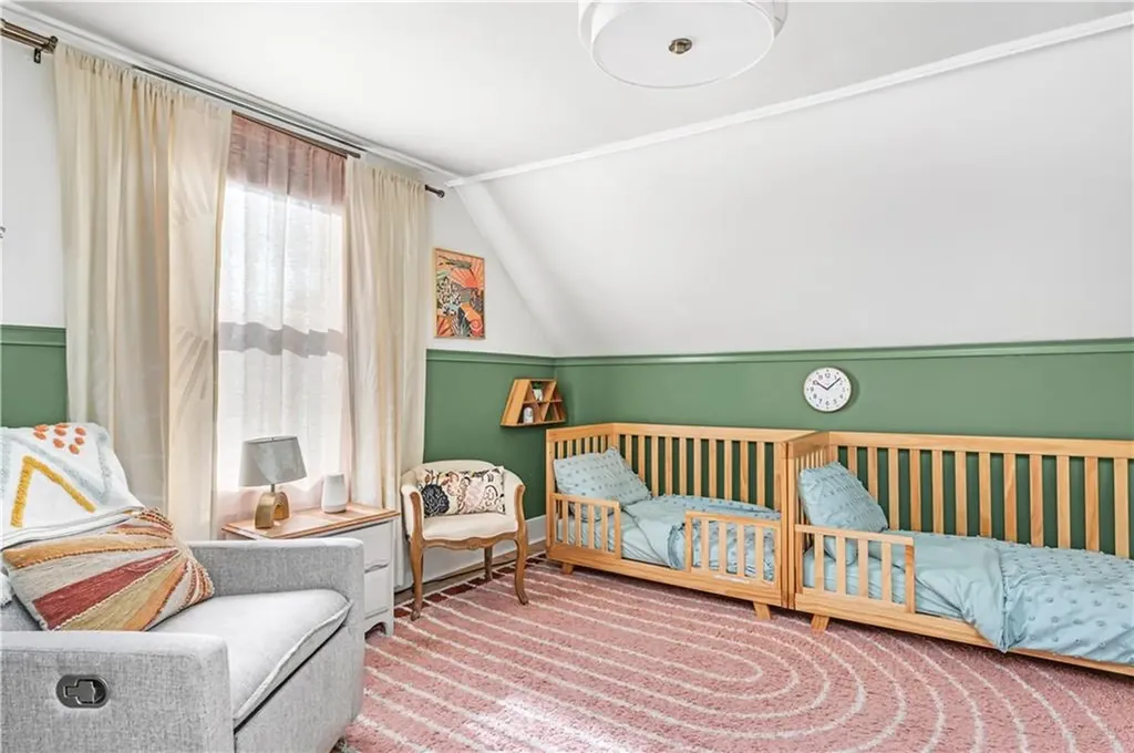 281 Lowden Street Pawtucket RI 02860