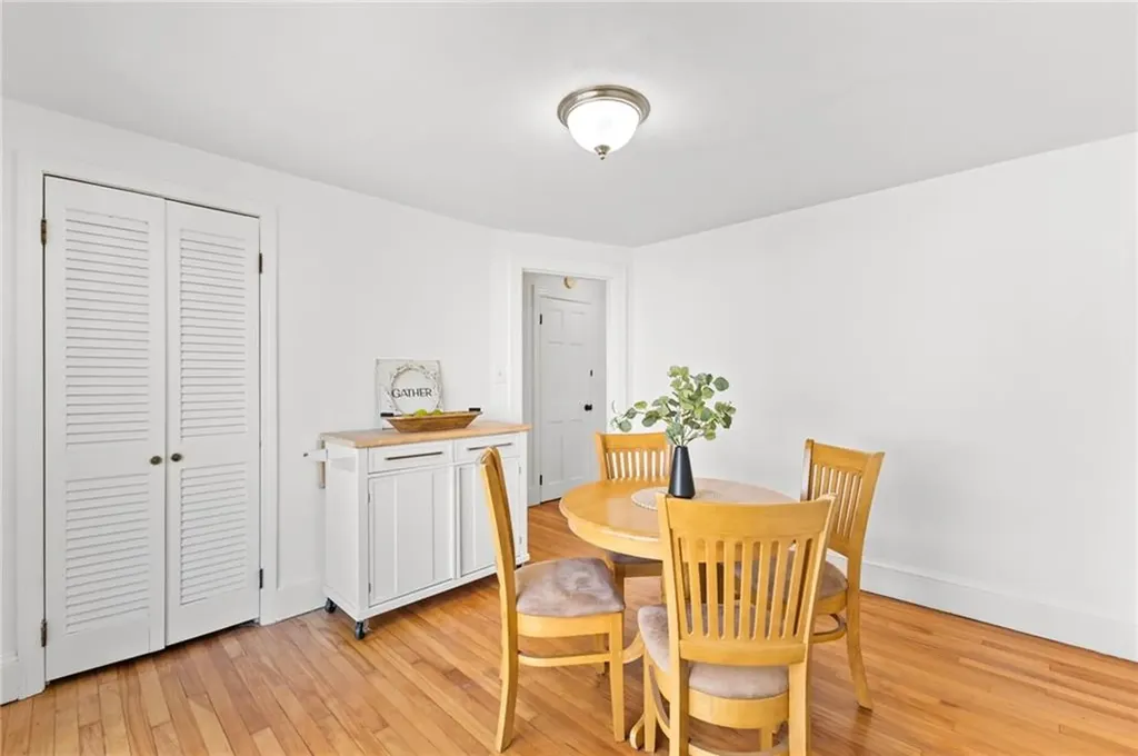 15 Corrente Avenue Pawtucket RI 02861