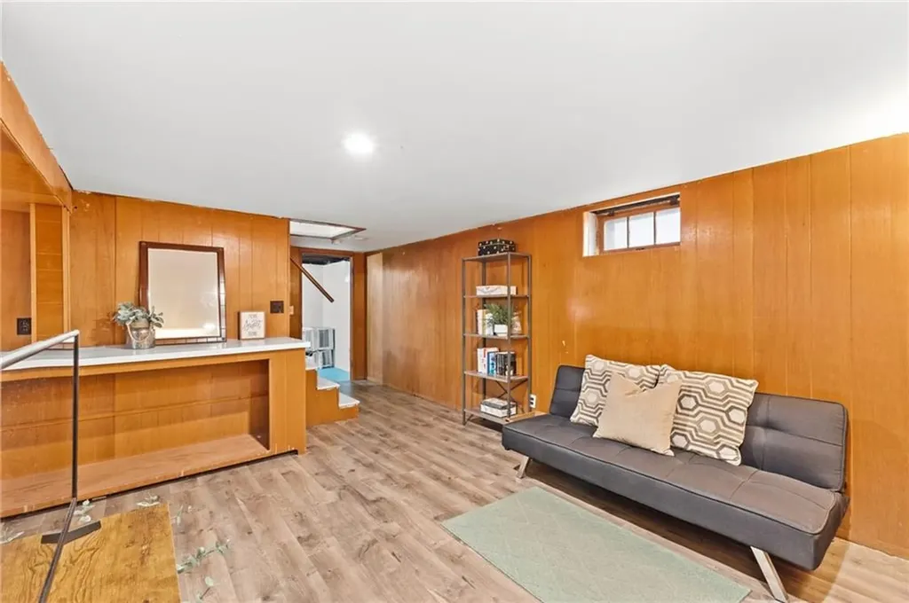 15 Corrente Avenue Pawtucket RI 02861